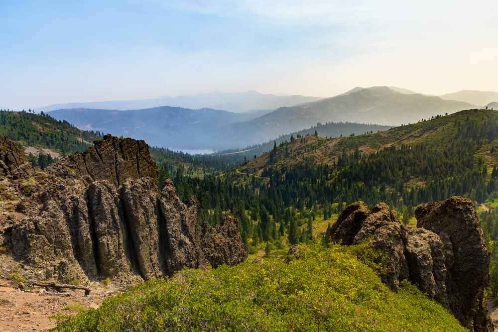 Featured image showing the beautiful skies over the valleys and mountains of the Sierra Nevada Mountains near Truckee, California and Lake Tahoe